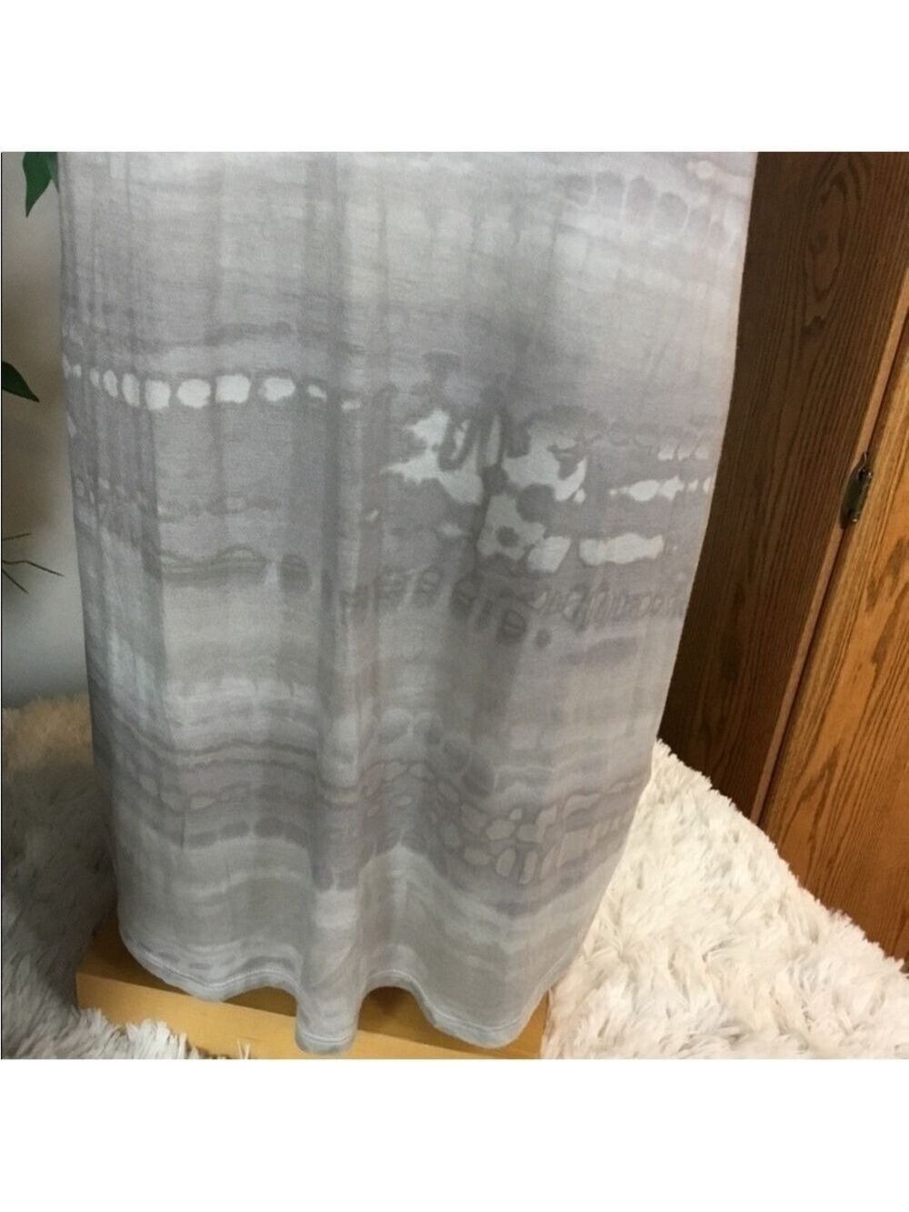 Maurices 24/7 Crisscross V-Neck Sleeveless Tunic Top Gray Tie-Dye Size Large - Picture 13 of 14